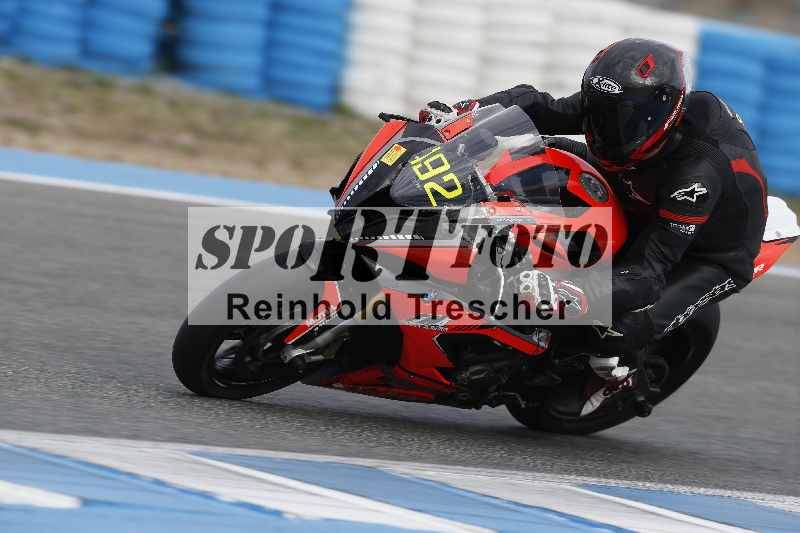 /02 28.-31.01.2025 Moto Center Thun Jerez/rot-red/192